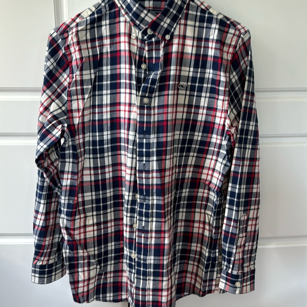 Vineyard Vines red white and blue dress shirt